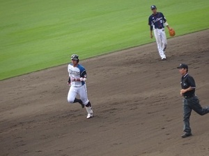 圧勝